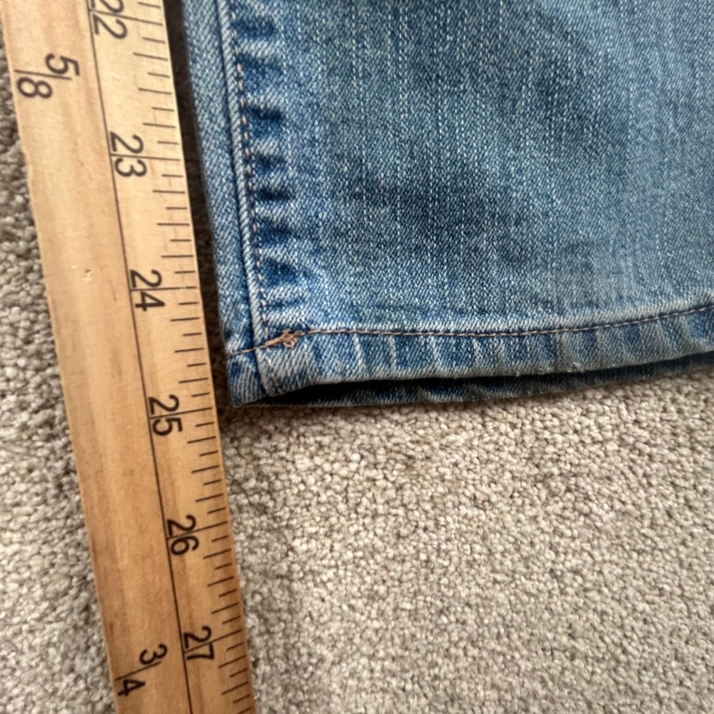 No Boundaries Women Blue High Rise Mom Jeans Size 9 Medium Wash Stretch Denim - Picture 2 of 8